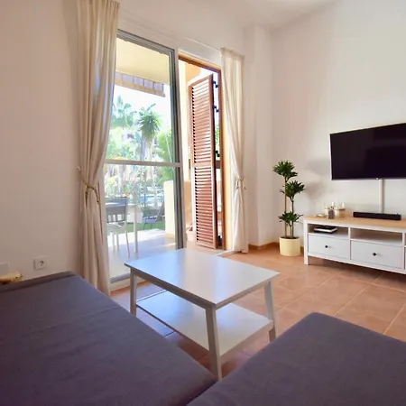 Bahia Marinas - Tu Hogar Con Jardin Privado!