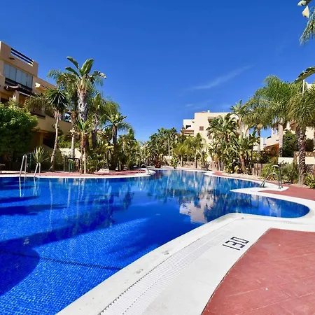 Bahia Marinas - Tu Hogar Con Jardin Privado! * ベラ